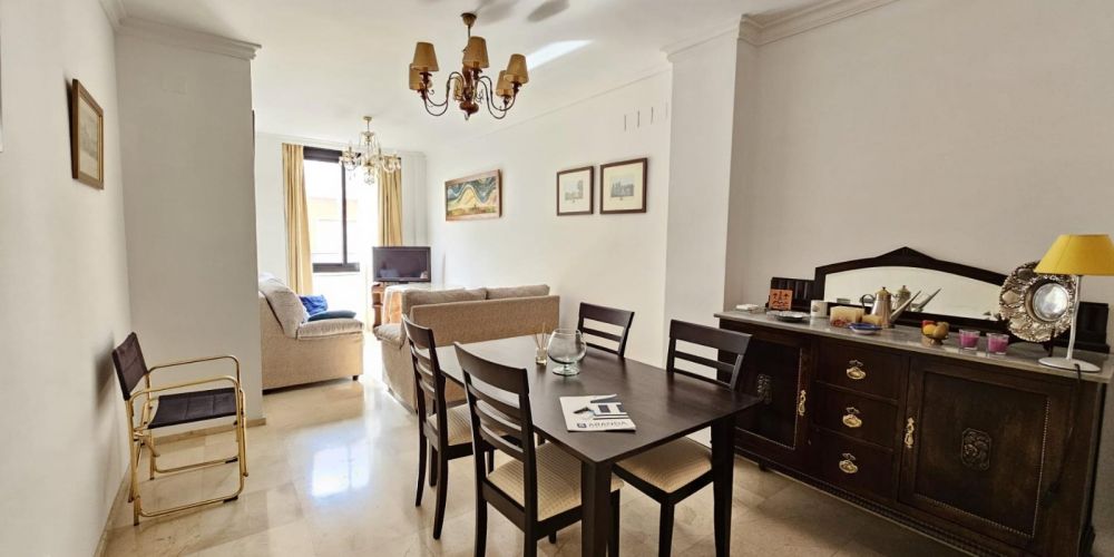 PISO EN SANTA ROSA - VALDEOLLEROS