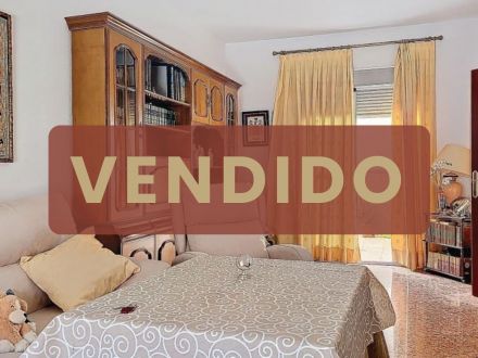 FABULOSA CASA VPO EN ZONA ARROYO DEL MORO