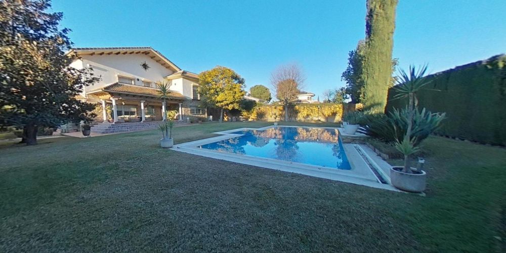 CHALET ÚNICO EN EL BRILLANTE