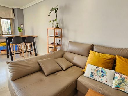 PISO SUPER ESPECIAL SITUADO EN ZONA CAMPING