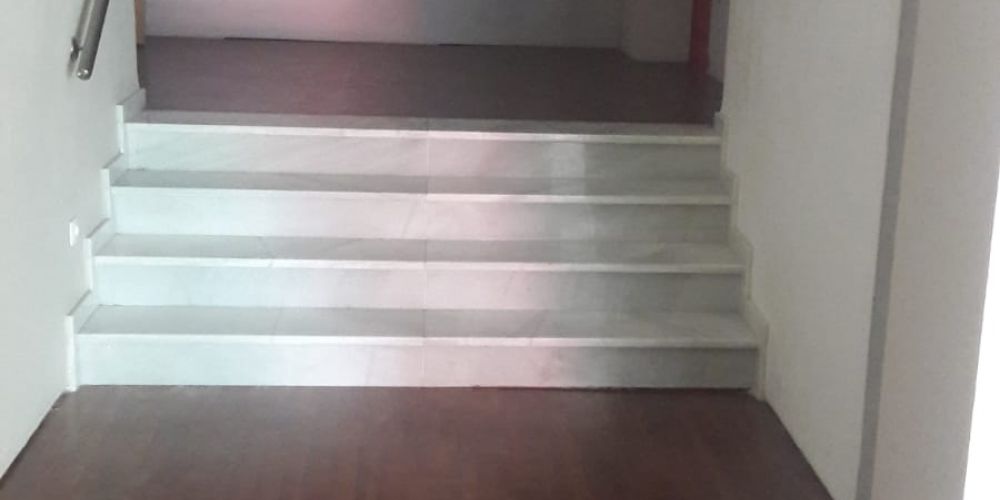 Local para entrar en zona centro