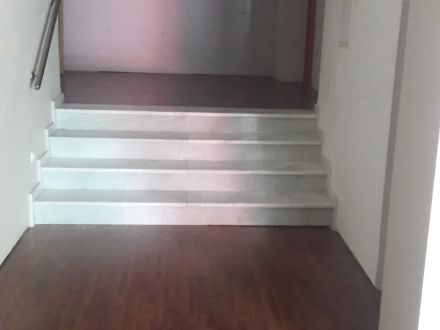 Local para entrar en zona centro