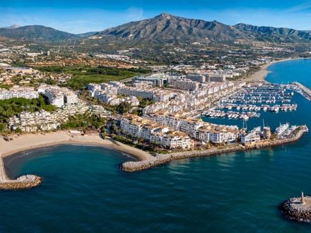 PISO EN VENTA PUERTO BANÚS