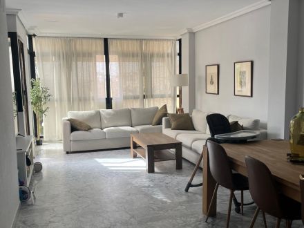 ÁTICO EN ALQUILER EN ARRUZAFILLA CON TERRAZA, PISCINA, GARAJE Y TRASTERO