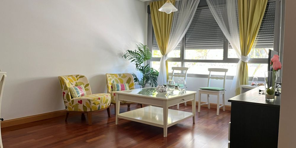 PISO EN ZONA RESIDENCIAL CON PISCINA