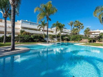 ESTUPENDO APARTAMENTO EN ZONA PUERTO BANÚS!