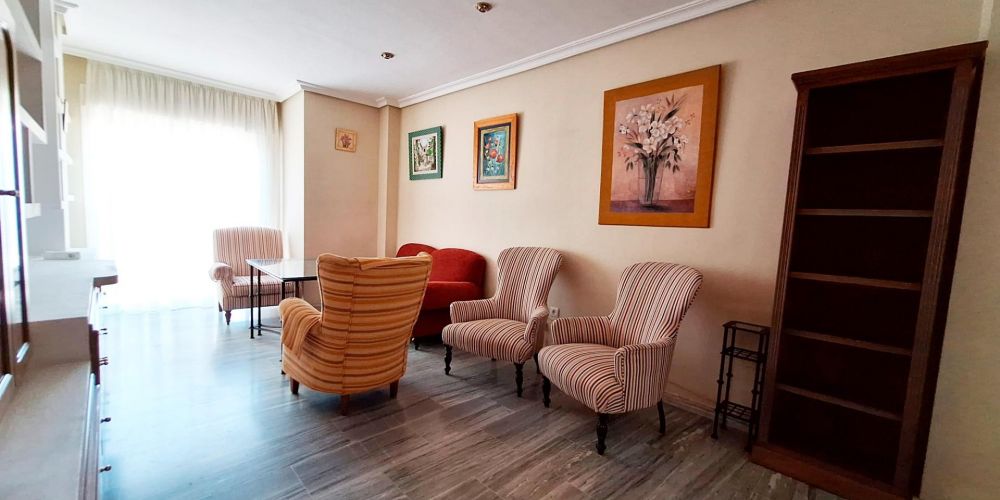 VIVIENDA EN AVENIDA AMERICA JUNTO A RENFE