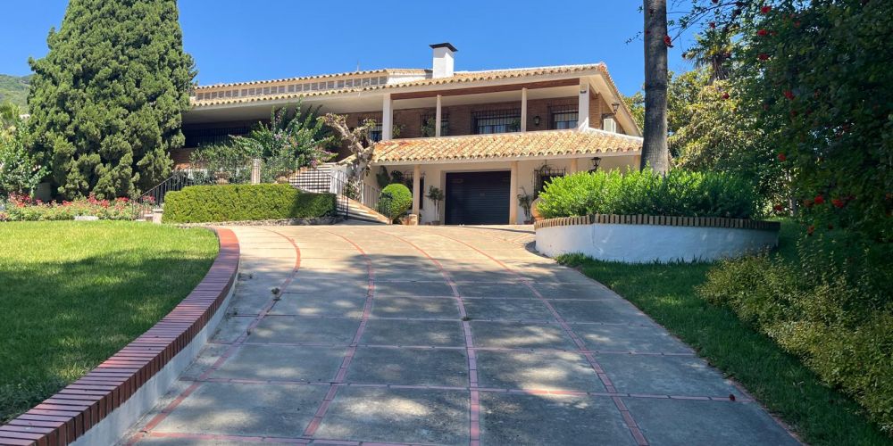 CHALET INDEPENDIENTE EN BRILLANTE ALTO
