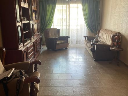EXCELENTE PISO EN VENTA EN ZONA CENTRO!.