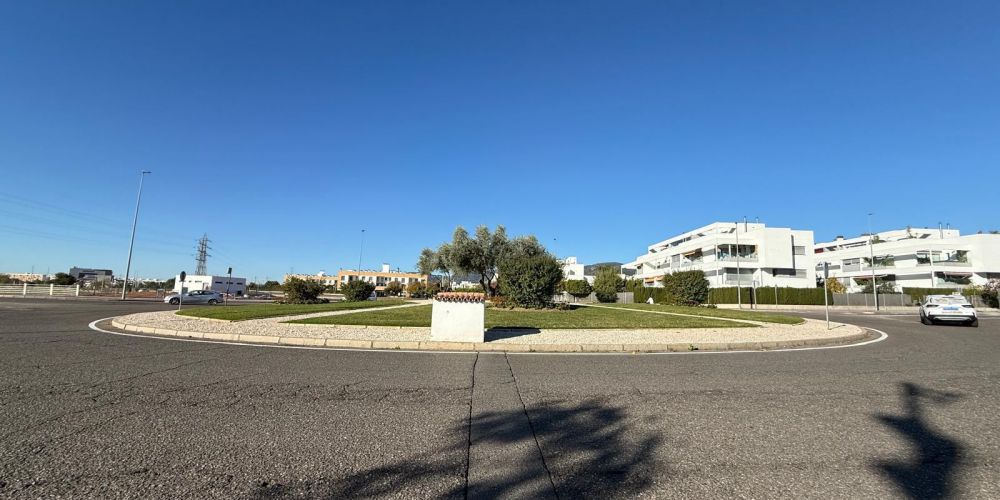 CHALE INDEPENDIENTE CON PISCINA COMUNITARIA 