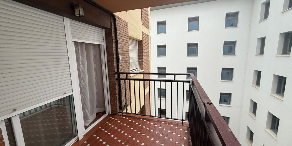 PISO EN VENTA AVENIDA AMÉRICA!