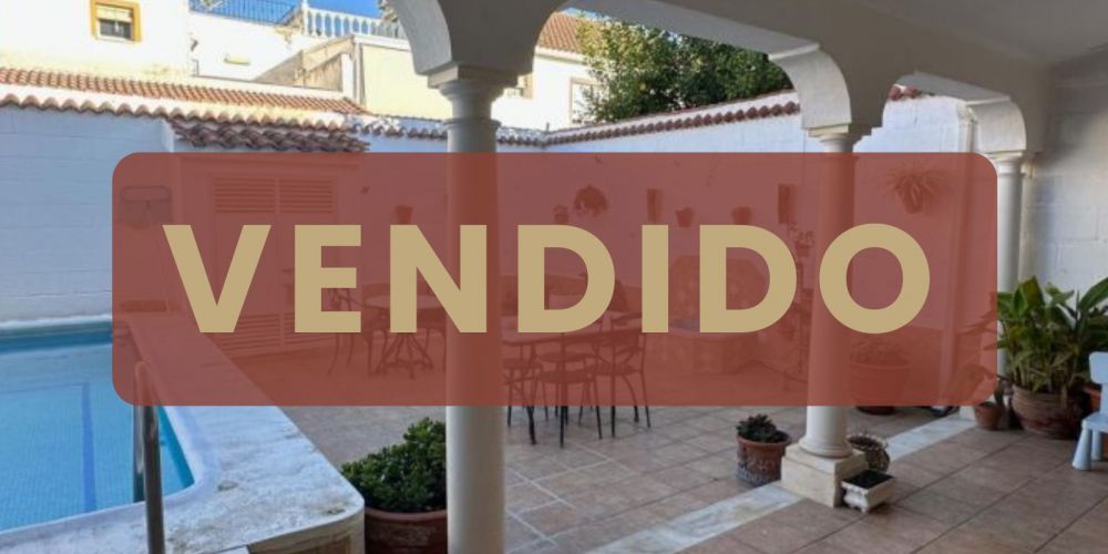 CASA CON PISCINA EN ENCINAREJO