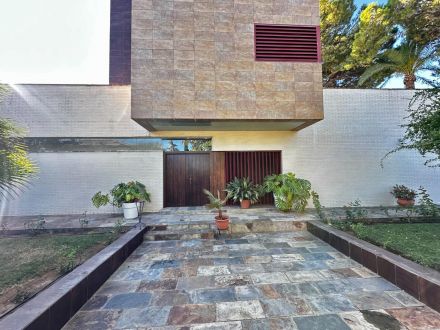 ¡¡CHALET EN VENTA EN EXCELENTE UBICACIÓN!!