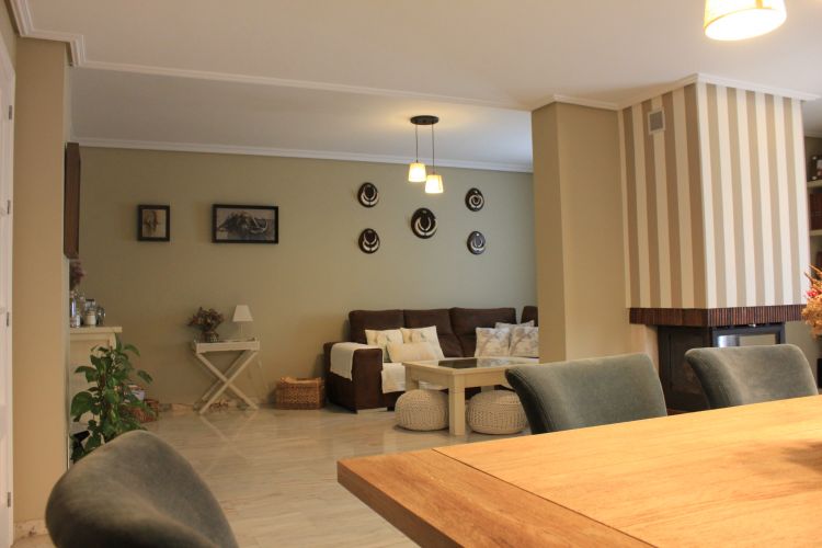 MARAVILLOSO CHALET EN EL BRILLANTE