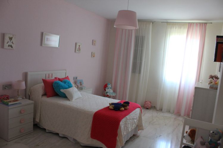 MARAVILLOSO CHALET EN EL BRILLANTE