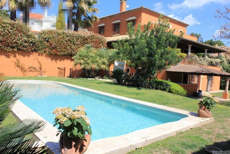 Maravilloso Chalet independiente en zona del Patriarca