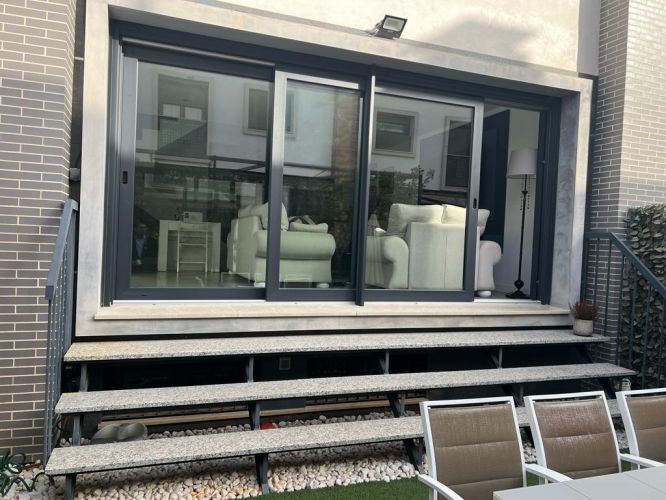 Magnífico Adosado en zona Arruzafa