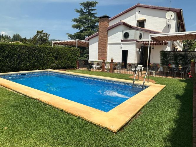 Magnífico Chalet en Brillante