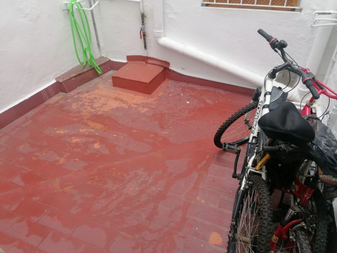 MAGNÍFICA OCASIÓN POR PRECIO Y ZONA EN LA VIÑUELA- RESCATADO