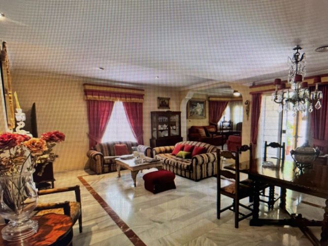 ESPECTACULAR CHALET EN ZONA BRILLANTE