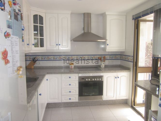 ESTUPENDO PISO EN VENTA ZONA COLÓN