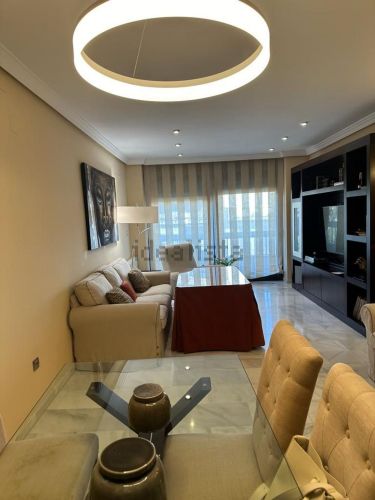 ESTUPENDO PISO EN VENTA ZONA COLÓN