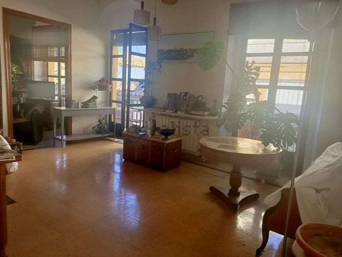PISO EN LA EMBLEMÁTICA ZONA DE LA JUDERÍA- SAN BASILIO