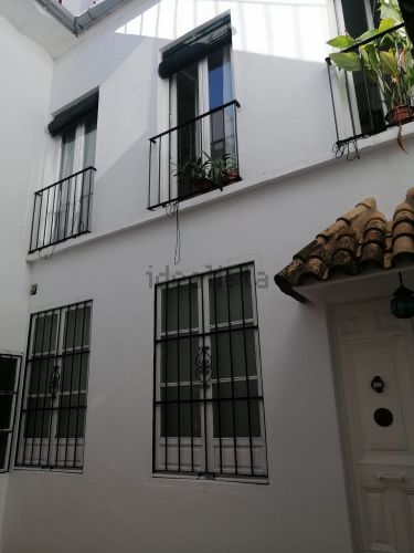 PISO EN LA EMBLEMÁTICA ZONA DE LA JUDERÍA- SAN BASILIO