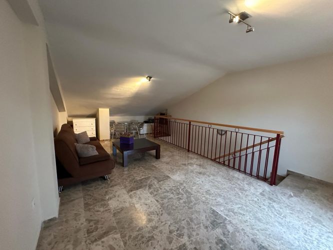MAGNÍFICA VIVIENDA EN RESIDENCIAL CON PISCINA EN ALCOLEA