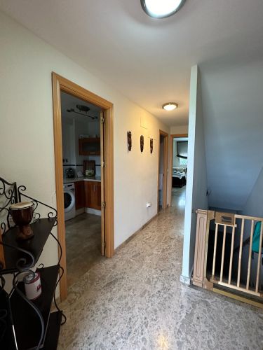 MAGNÍFICA VIVIENDA EN RESIDENCIAL CON PISCINA EN ALCOLEA