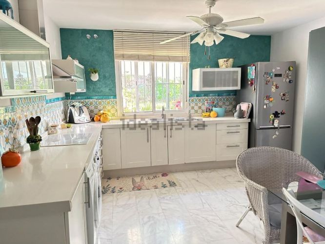 FANTÁSTICA CASA EN VENTA EN ALCOLEA.