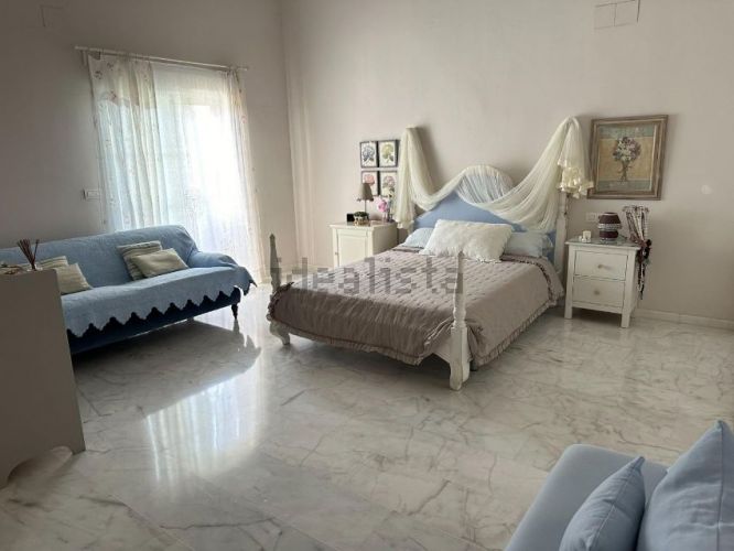 FANTÁSTICA CASA EN VENTA EN ALCOLEA.