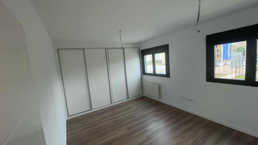 A ESTRENAR PISO EN ZONA HIPERCOR