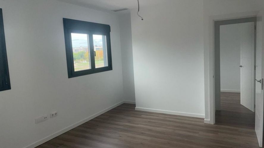 A ESTRENAR PISO EN ZONA HIPERCOR