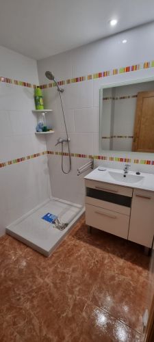 PISO C/ MARÍA AUXILIADORA JUNTO IGLESIA SAN LORENZO
