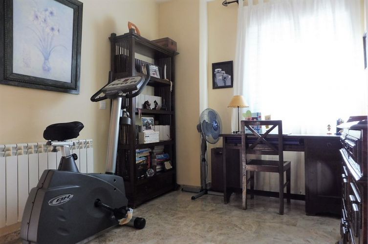Piso en zona Tablero