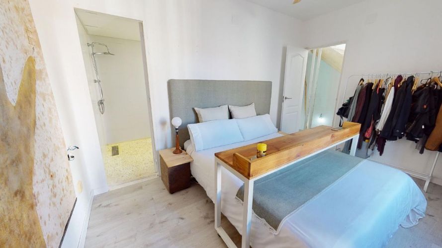 EXCLUSIVA VIVIENDA SITUADA JUNTO A PALACIO DE VIANA