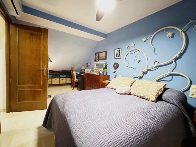 EXPECTACULAR DUPLEX EN PLENO CENTRO JUNTO A CORREDERA