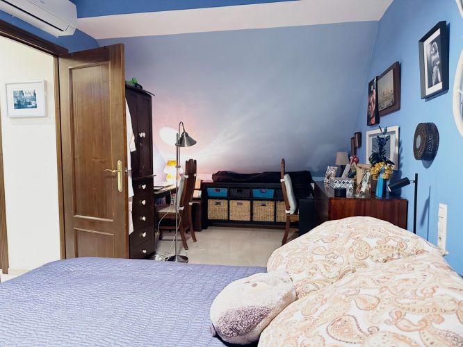 EXPECTACULAR DUPLEX EN PLENO CENTRO JUNTO A CORREDERA