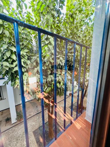 PRECIOSA CASA UNIFAMILIAR ADOSADA EN OLLERÍAS