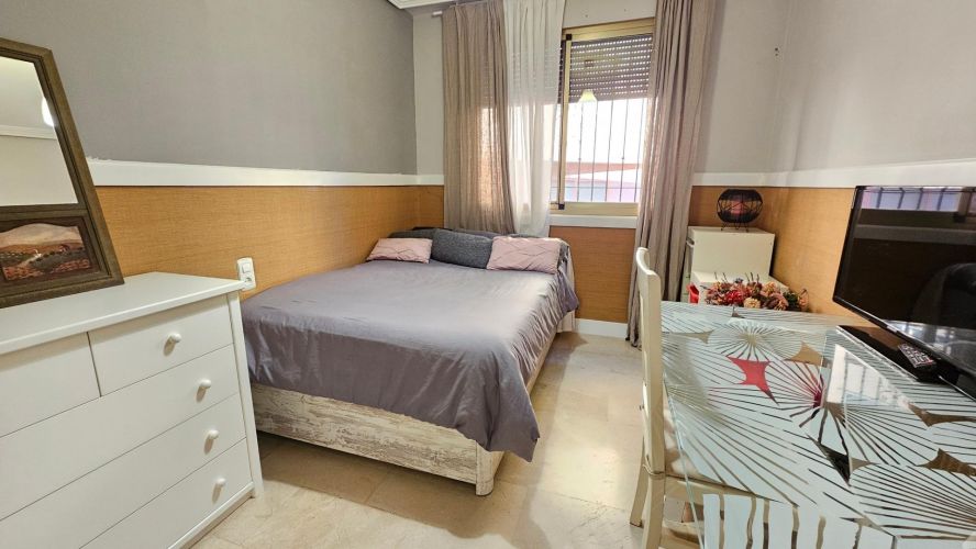 PISO SUPER ESPECIAL SITUADO EN ZONA CAMPING
