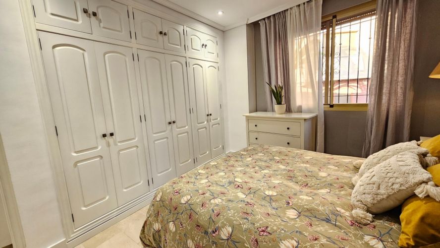 PISO SUPER ESPECIAL SITUADO EN ZONA CAMPING