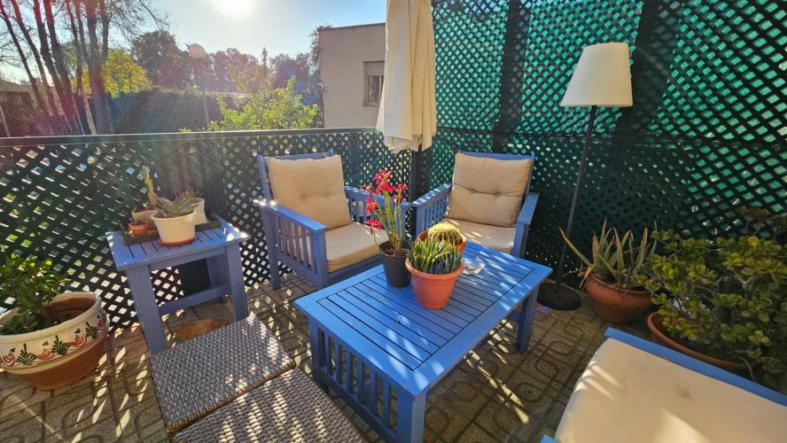 PISO SUPER ESPECIAL SITUADO EN ZONA CAMPING