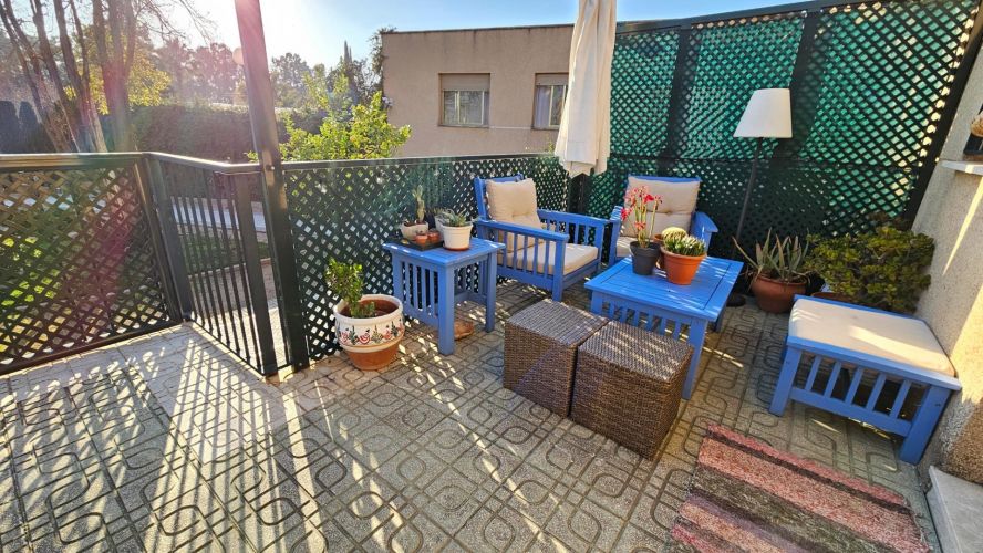 PISO SUPER ESPECIAL SITUADO EN ZONA CAMPING