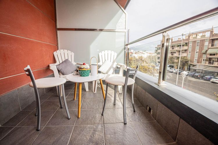 VIVIENDA PERFECTA PARA VIVIR EN EDIFICIO CENTER