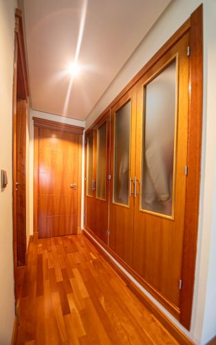 VIVIENDA PERFECTA PARA VIVIR EN EDIFICIO CENTER