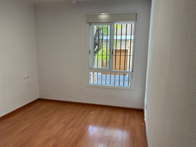 OPORTUNIDAD PISO EN VILLARUBIA