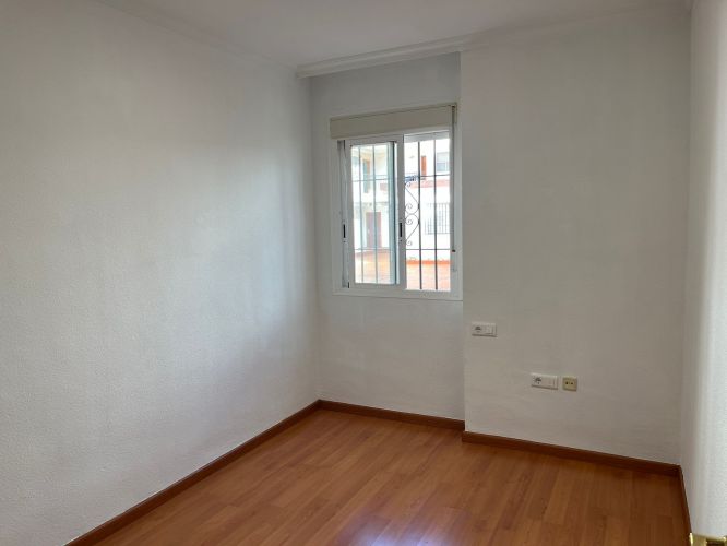 OPORTUNIDAD PISO EN VILLARUBIA