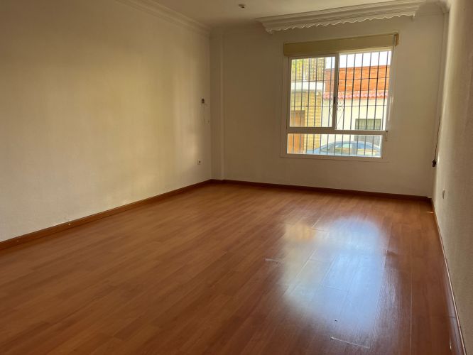 OPORTUNIDAD PISO EN VILLARUBIA