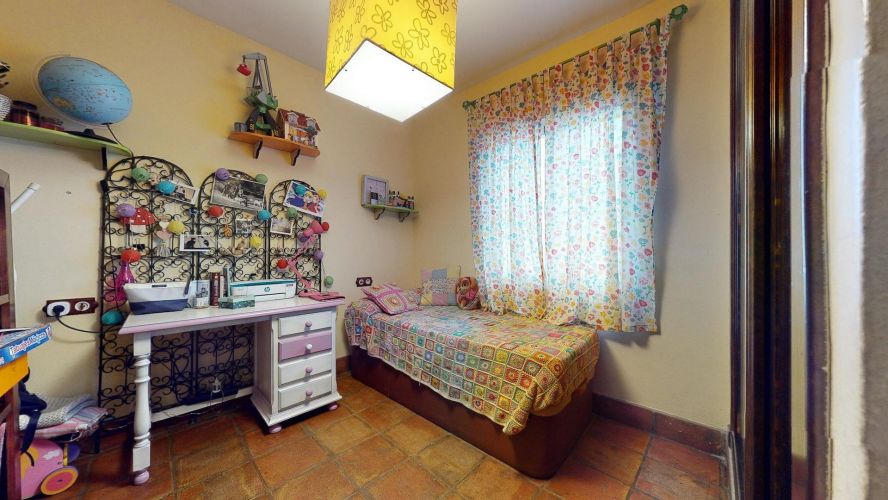 FANTÁSTICO DÚPLEX EN CASCO ANTIGUO